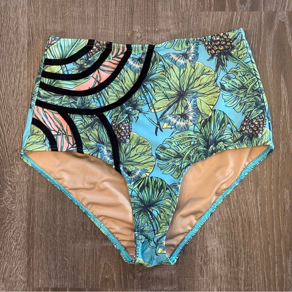 ModCloth ‘Geena’ high waist bikini bottom Small